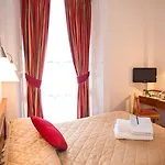 The Washington Hotel