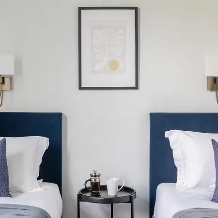 The Washington Hotel