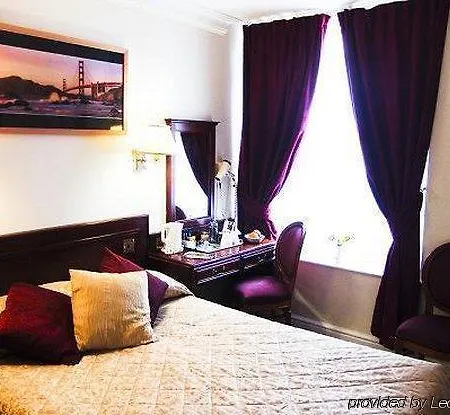 The Washington 2* Μπρίστολ