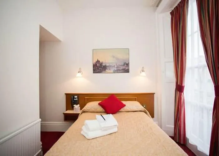 The Washington 2* Бристоль