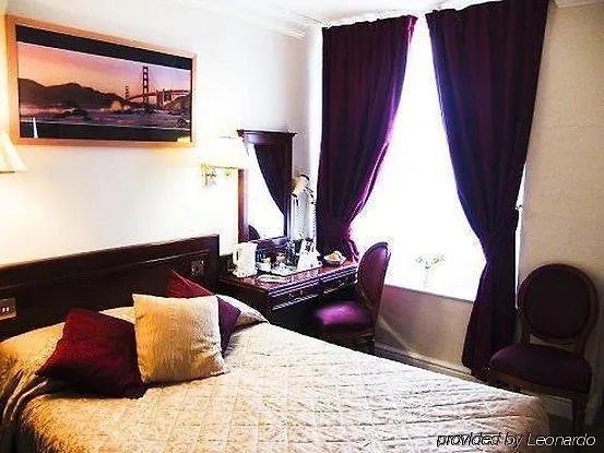 The Washington 2* Bristol