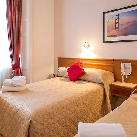 The Washington Отель 2*