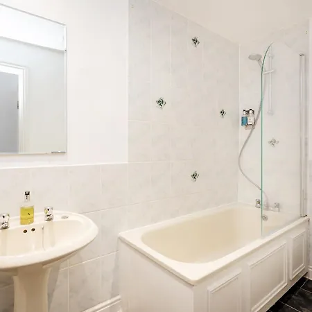 Otel The Washington Bristol